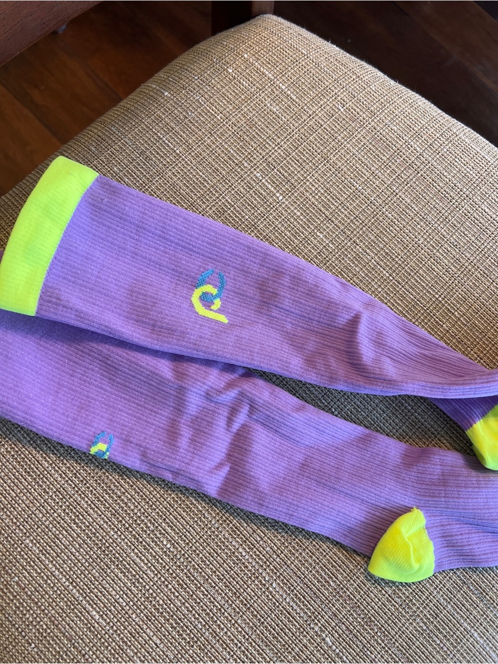 Pro- compression compression socks - Picture 2 of 3